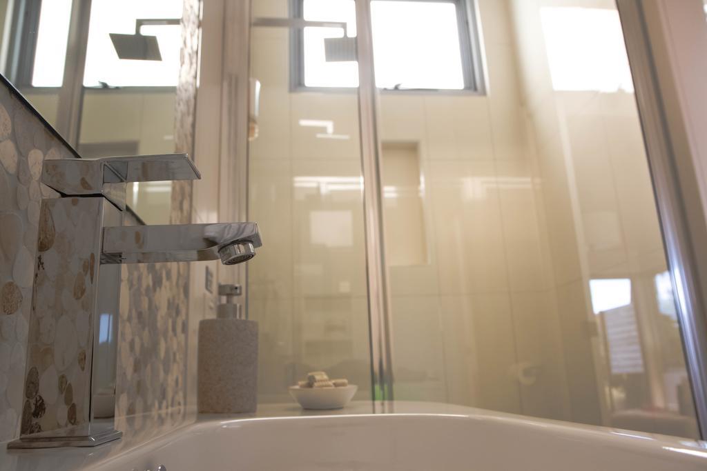 Eagle Peaks At Freycinet Apartment Коулс Бей Екстериор снимка